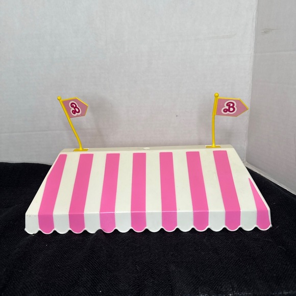 Vintage 1987 Barbie California Dreams Hotdog Stand Replacement Canopy w Flags - Picture 1 of 3